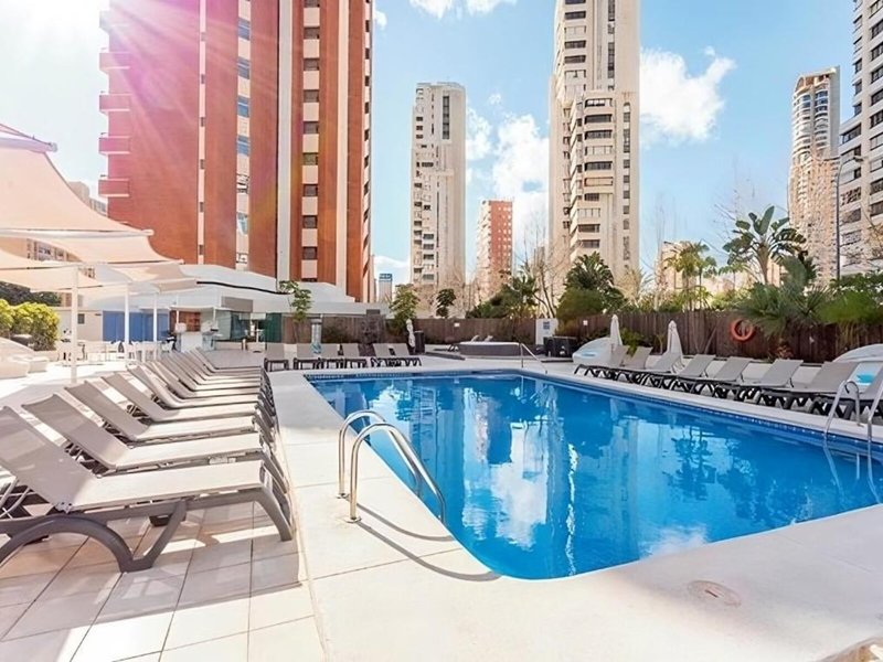 Flamingo Beach Resort 14