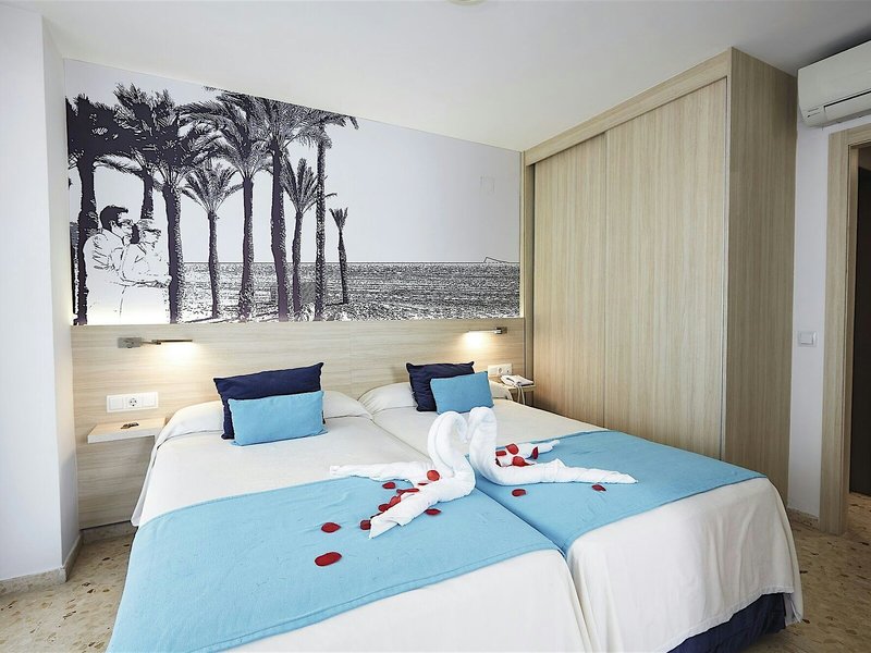 Flamingo Beach Resort 47