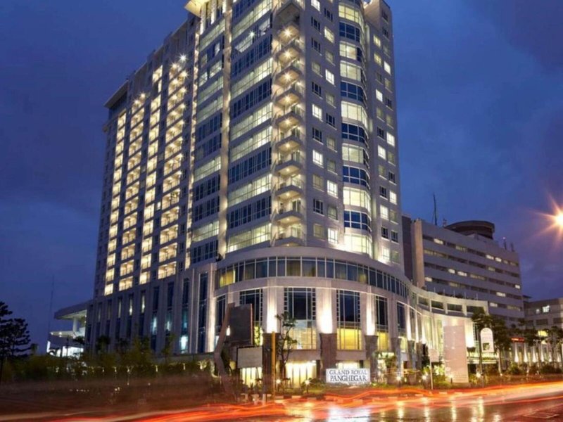 él Royale Hotel Bandung 2
