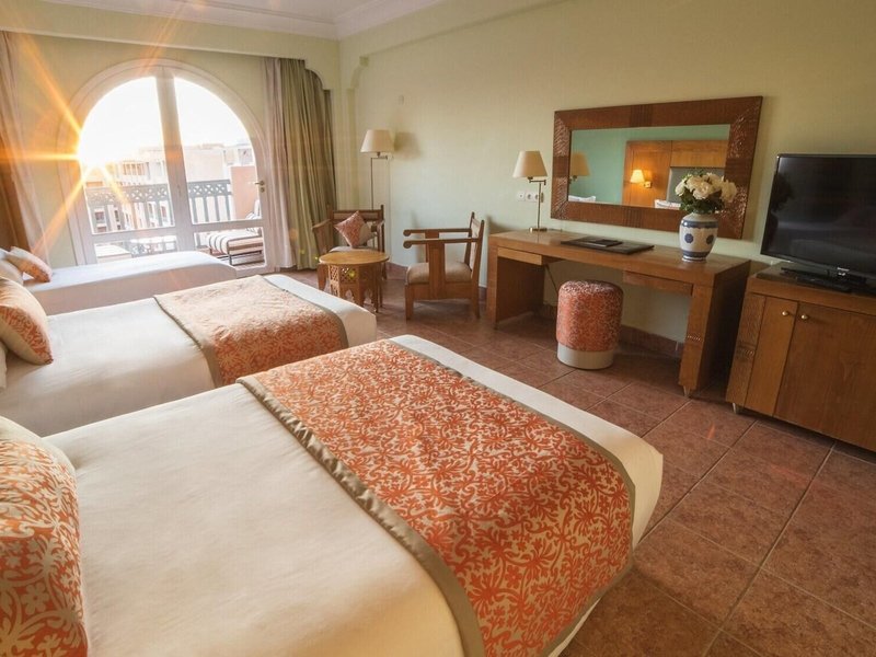 Grand Mogador Menara 28