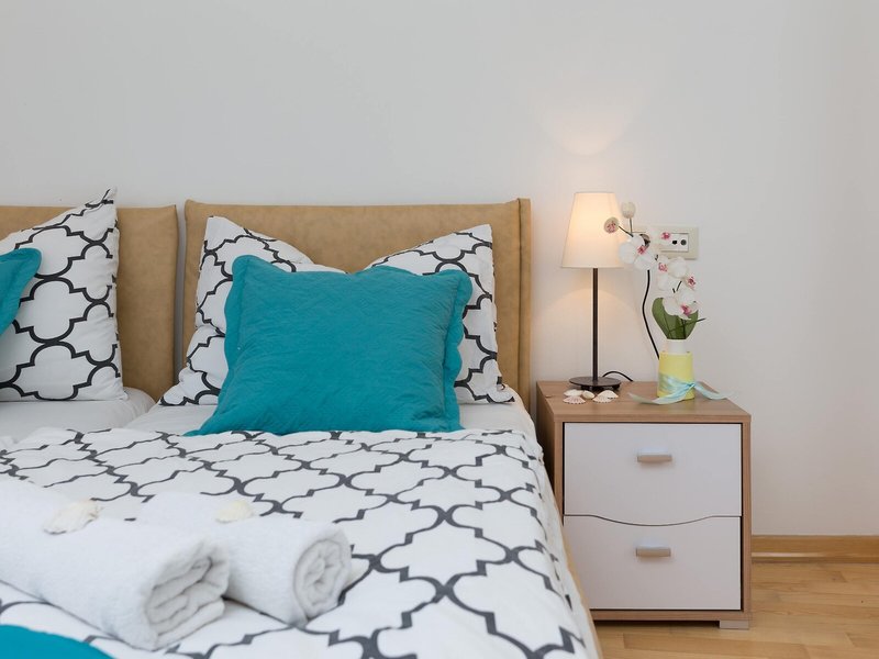 Split Center Suites 15