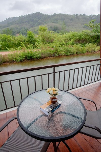 Amantra Lake View Resort 37