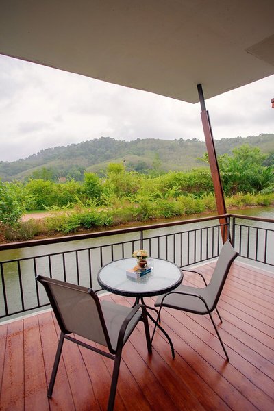 Amantra Lake View Resort 44