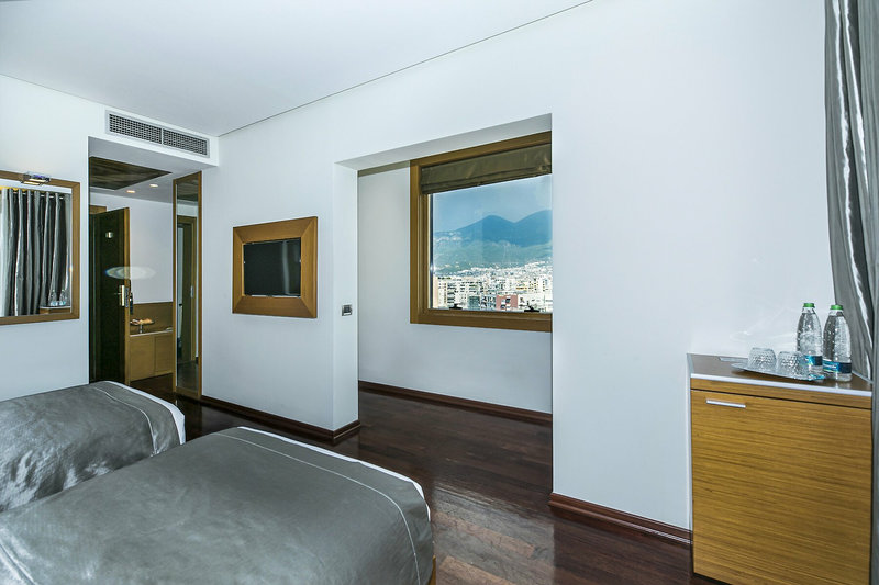 Tirana International 3