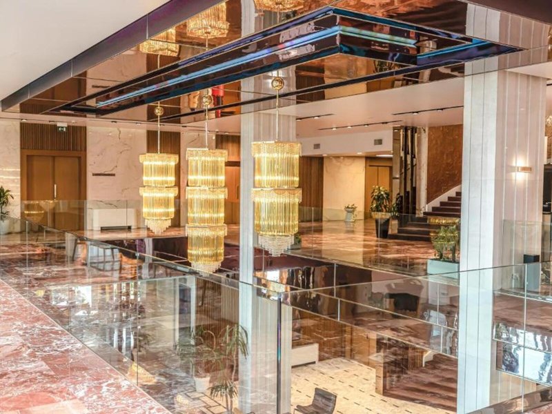 Tirana International Hotel & Conference Center 8 - Bar