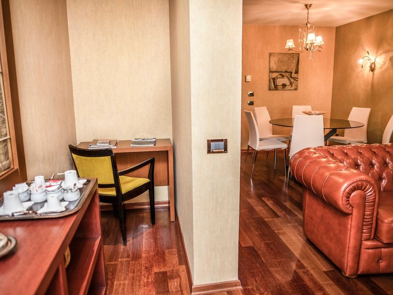 Tirana International Hotel & Conference Center 15 - Restaurant
