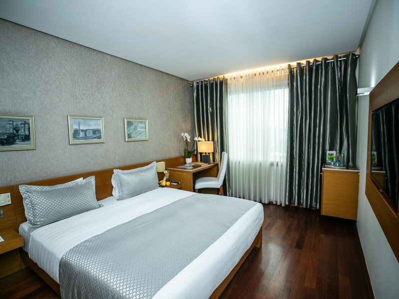 Tirana International Hotel & Conference Center 24 - Room Example