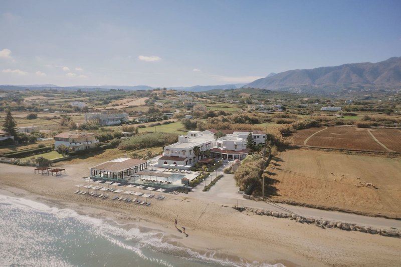 Mari Beach Hotel 11