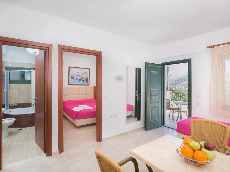 Bella Vista Stalis 11