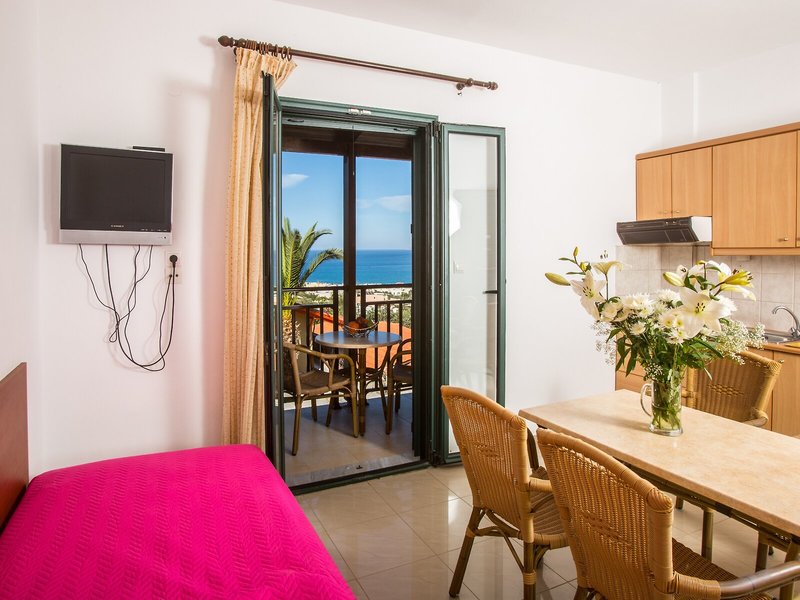 Bella Vista Stalis 19