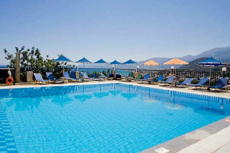 Mariamare Apartments 8