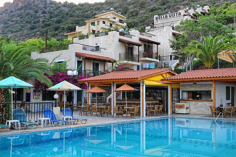 Mariamare Apartments 10