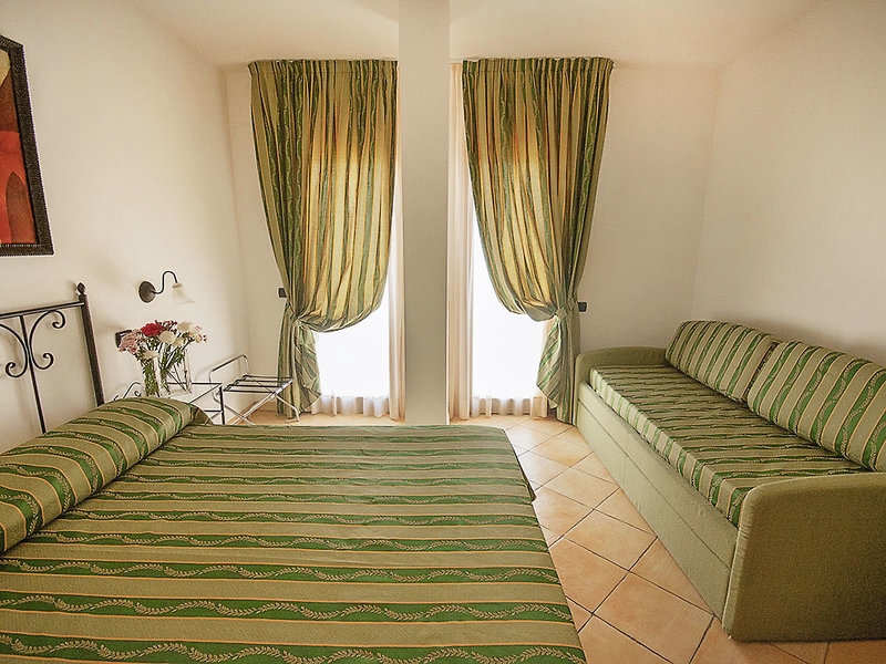 Blu Hotel Morisco Village 10