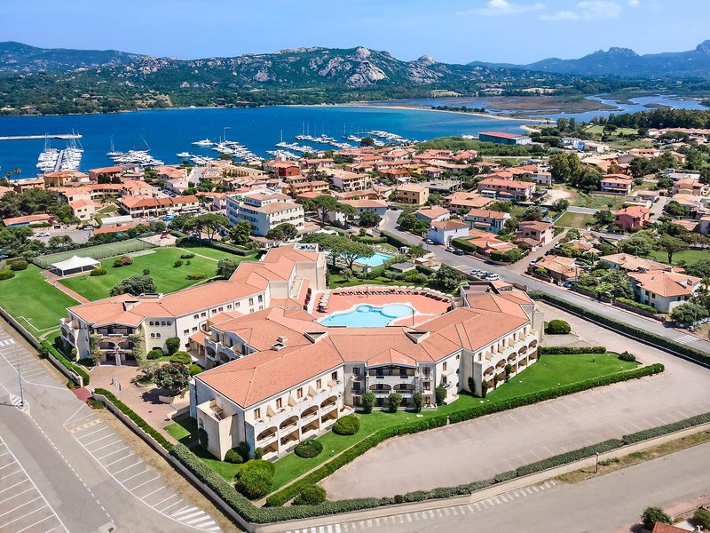 Blu Hotel Morisco Village 5