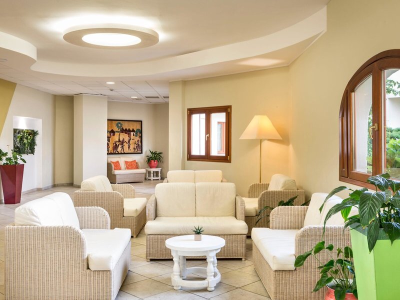 Blu Hotel Morisco Village 13