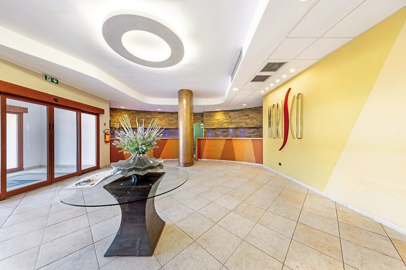 Blu Hotel Morisco 10