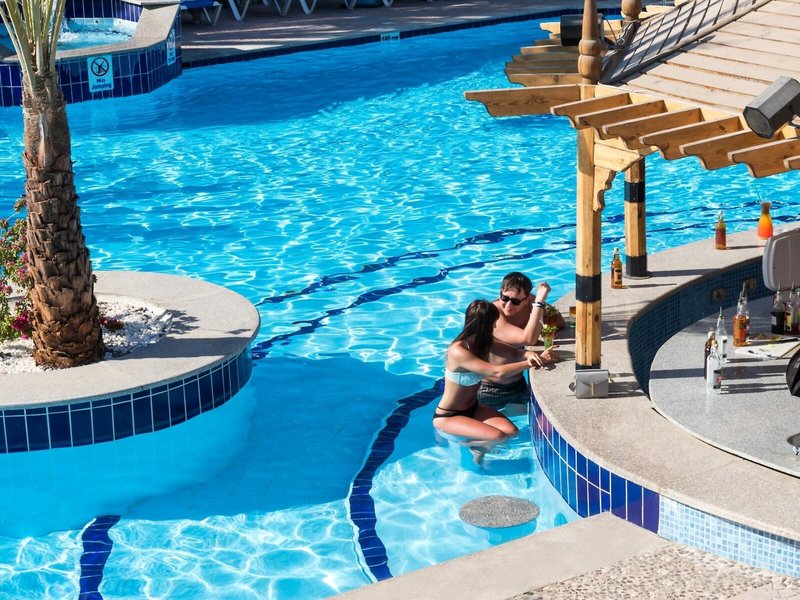 Bella Vista Resort 9