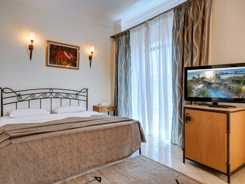 Bella Vista Resort 35