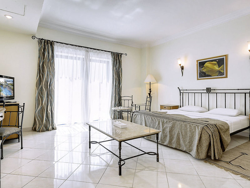 Bella Vista Resort 7