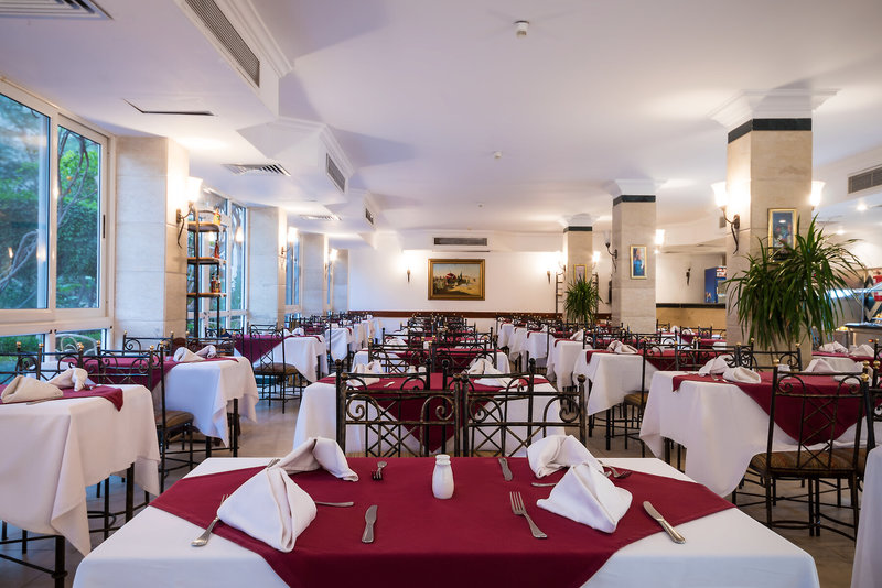 Bella Vista Resort 9