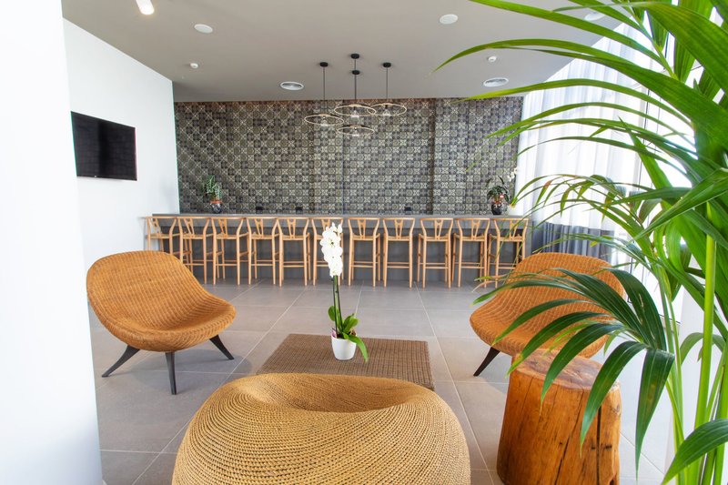 White Dreams Resort 20 - Bar