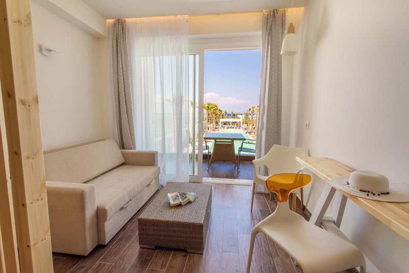 White Dreams Resort 38 - Room Example