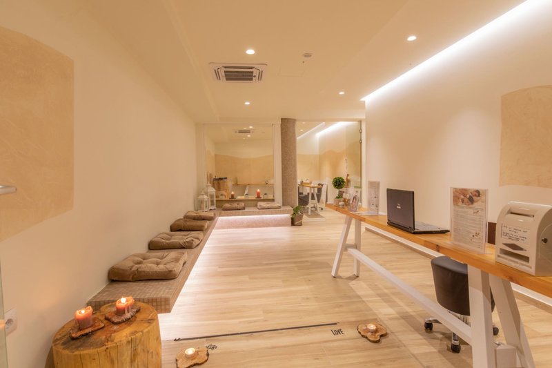 White Dreams Resort 47 - Health & Beauty