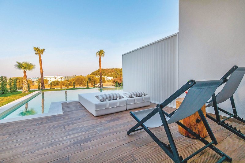 White Dreams Resort 4 - Terrace