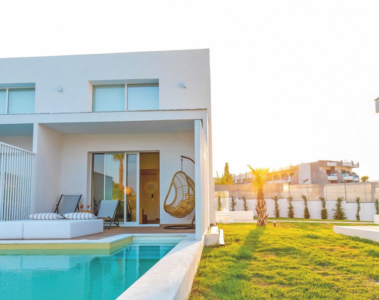 White Dreams Resort 5 - Exterior