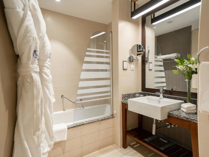Amwaj Rotana - JBR 45