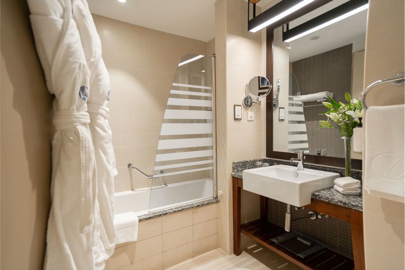 Amwaj Rotana - JBR 30