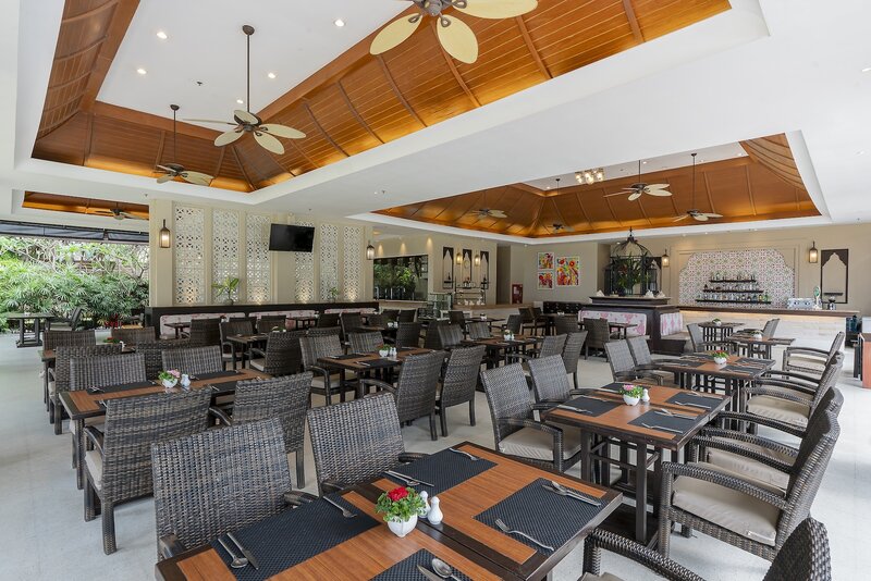 Ravindra Beach Resort & Spa 12