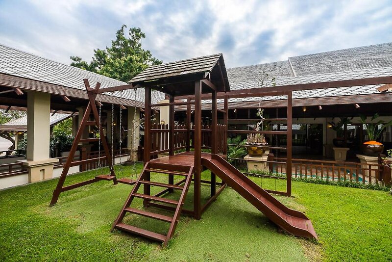 Ravindra Beach Resort & Spa 24