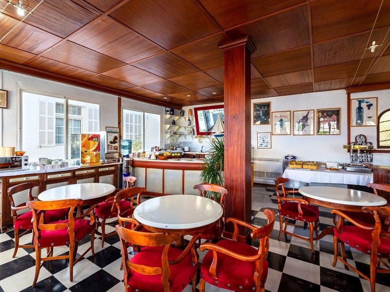 Hostal Residencia San Francisco 12
