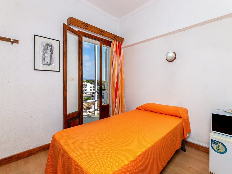 Hostal Residencia San Francisco 18