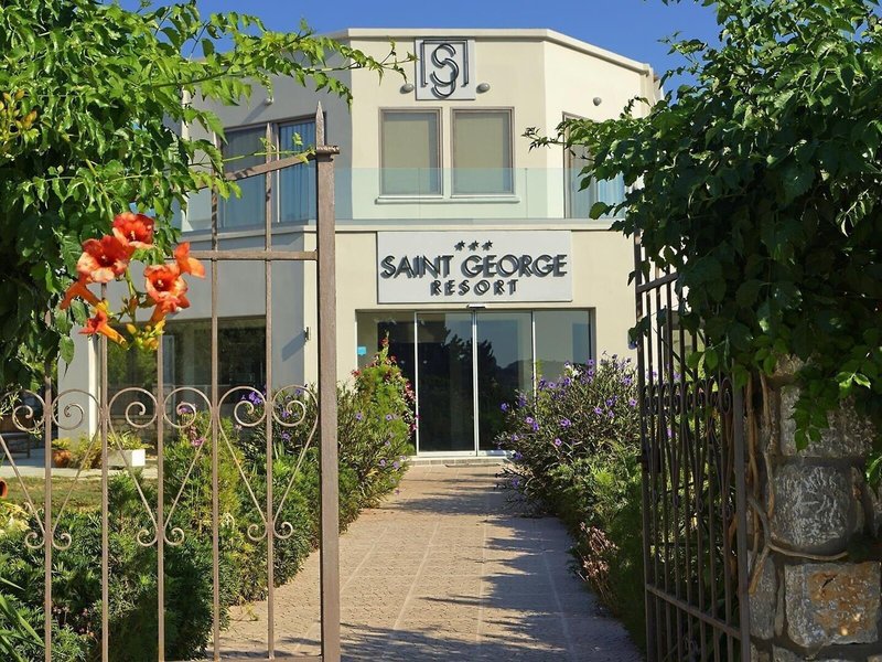 Saint George Resort 3