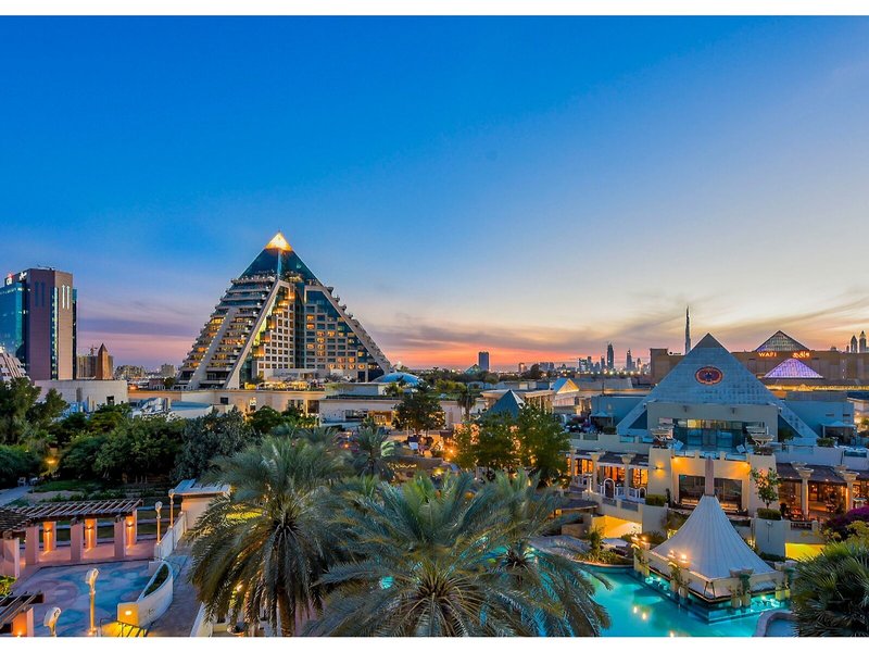 Raffles Dubai 3