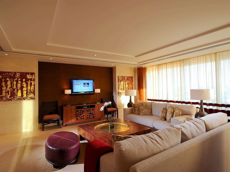 Raffles Dubai 36