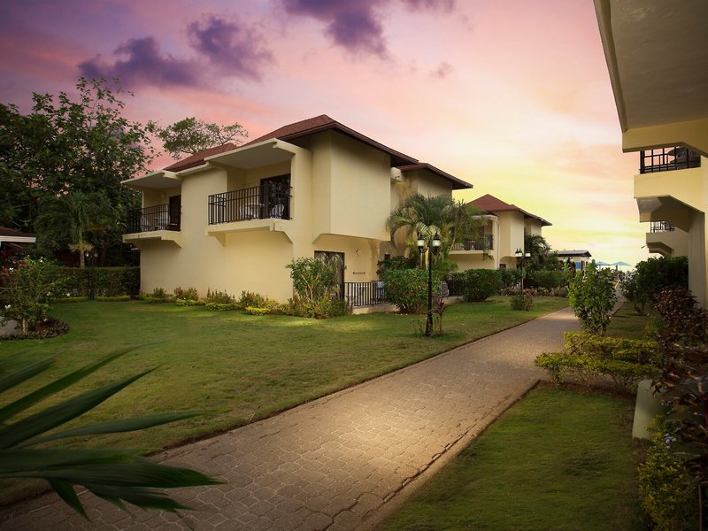 Rooms on the Beach Negril 1