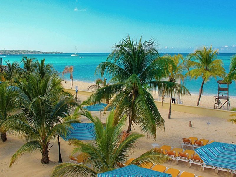 Rooms on the Beach Negril 4