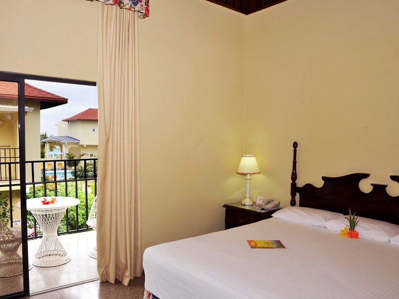 Rooms on the Beach Negril 20