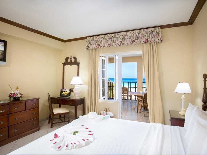 Rooms on the Beach Negril 23