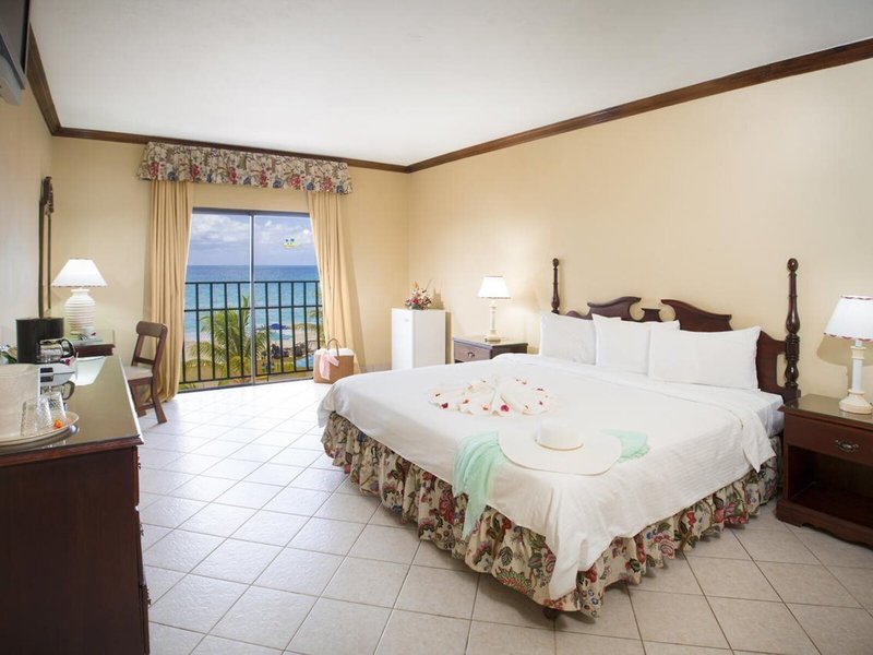 Rooms on the Beach Negril 27