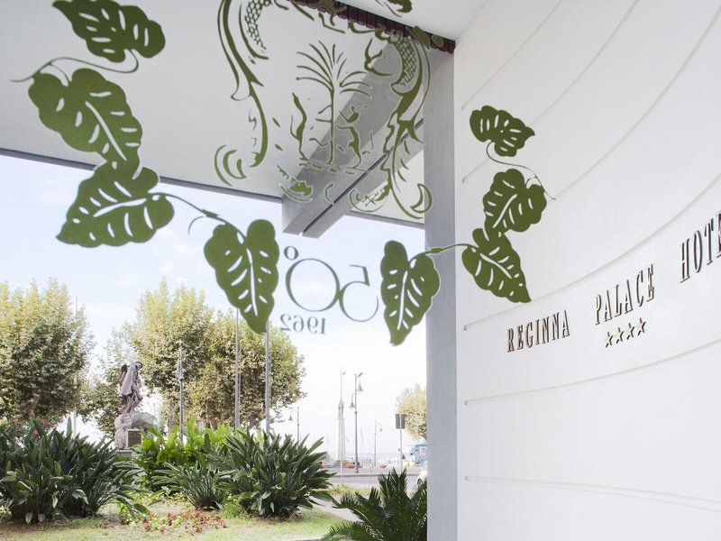 Reginna Palace 4