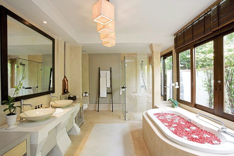 Melati Beach Resort & Spa 11