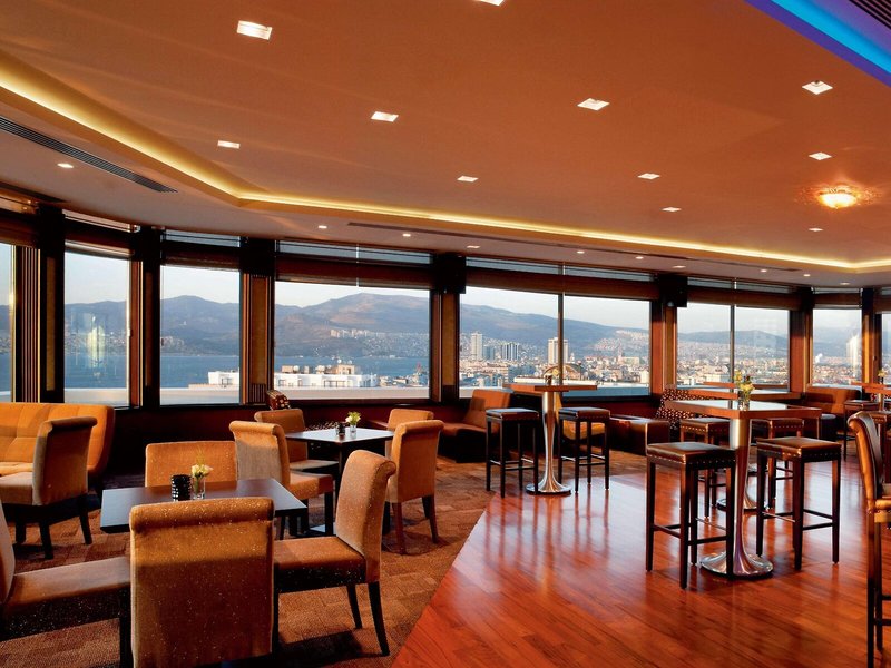 Mövenpick Izmir 11
