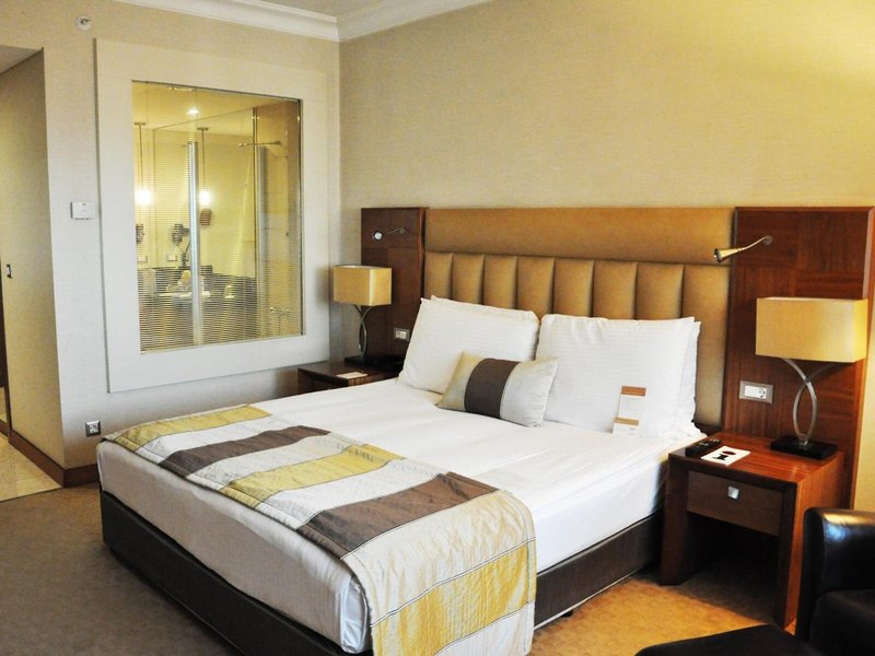 Mövenpick Izmir 24