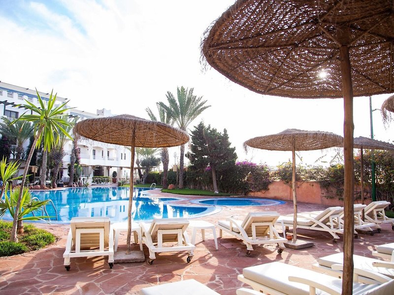 Borjs Hotel Suites & SPA 14