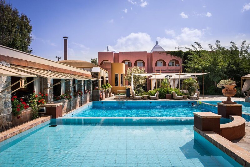 Orpheas Resort 1