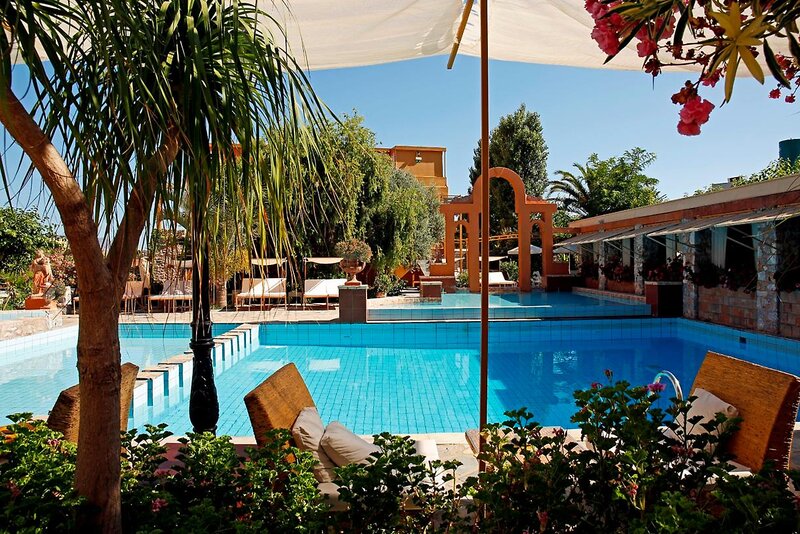Orpheas Resort 4
